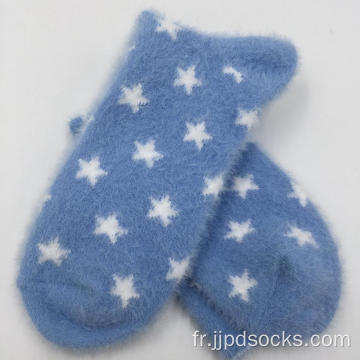 Chaussettes confortables bleues blanches super douces